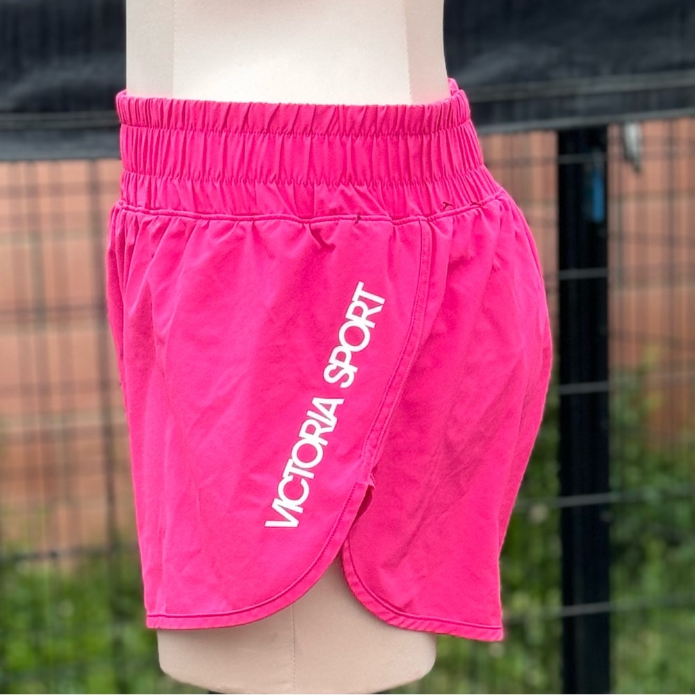Victoria’s Secret Sport Shorts Size M - Picture 5 of 8